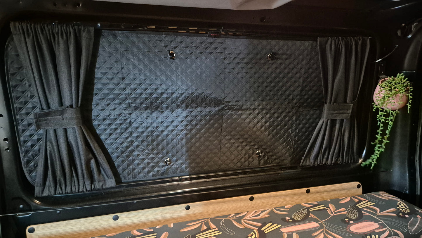 Toyota Hiace Thermal Blackout Sunshade Set, 200 Series Standard Body (2004–Current) Thermal & UV Protection, 7-Piece Kit